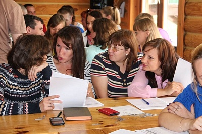 Тренинг по нетворкингу для молодежных лидеров ВСМПО ведет Алексей Бабушкин